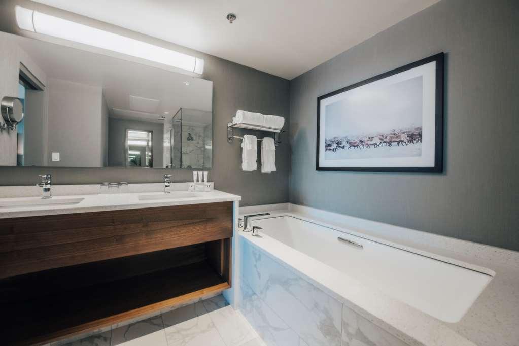 The Explorer Hotel Yellowknife Eksteriør bilde