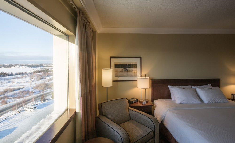 The Explorer Hotel Yellowknife Eksteriør bilde