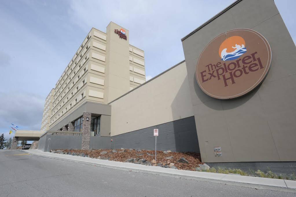 The Explorer Hotel Yellowknife Eksteriør bilde